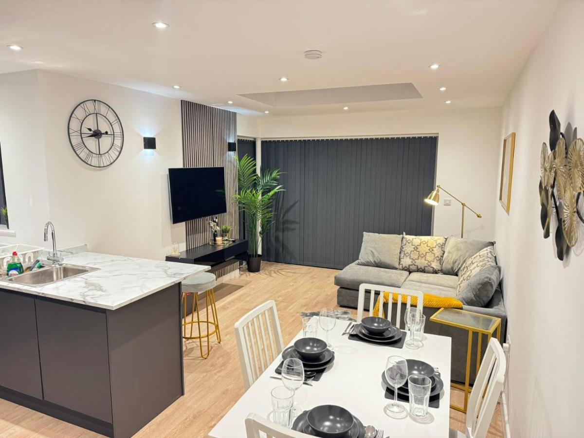 マンチェスター Stylish 4Bd - Coop Live - Etihad - Parking - Evヴィラ エクステリア 写真